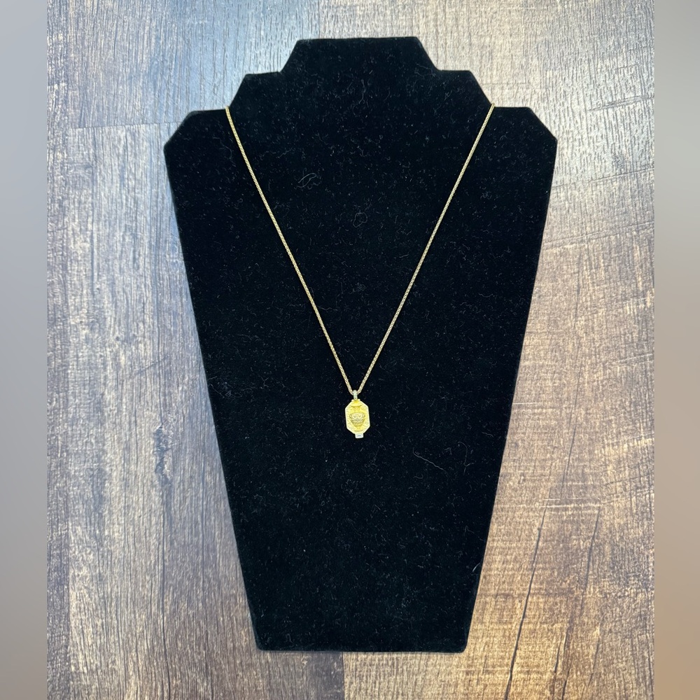 Mod + Jo Elegant Gold Pendant Necklace